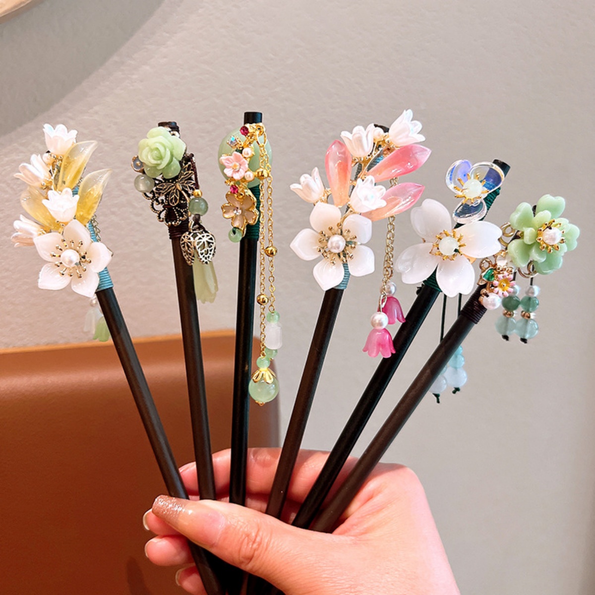 Women Accessories Shop - Grampo de cabelo de madeira com